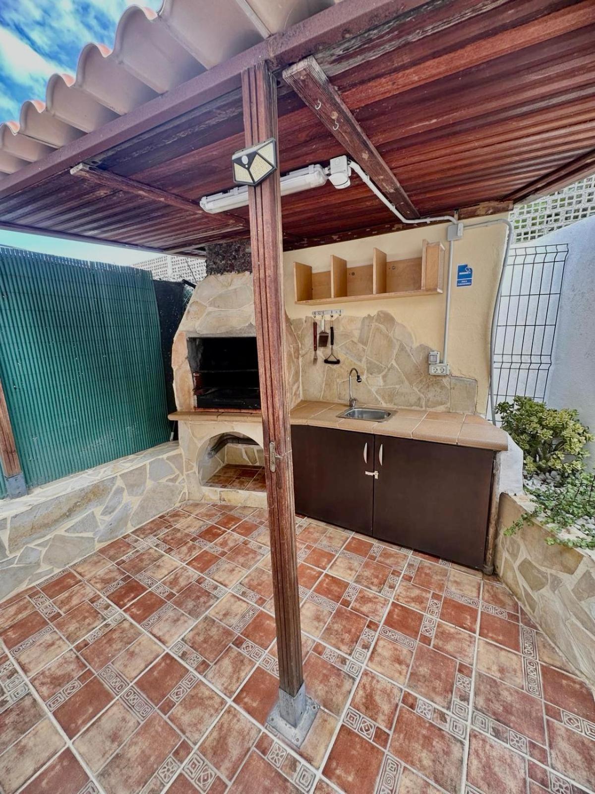 Beach Paradise Apartment أذيخي المظهر الخارجي الصورة